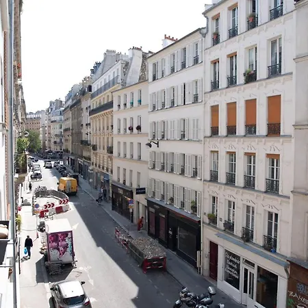 Fully Equipped Studio Close To Canal St-martin *